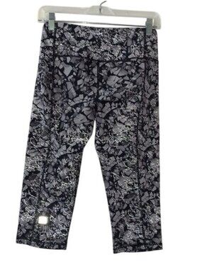 Victorias Secret VSX Sport Crop Leggings Black/White Abstract Print Size S